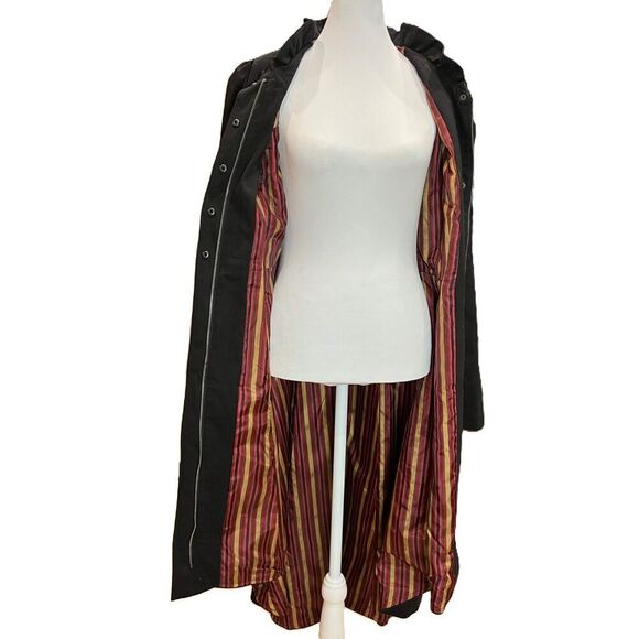 Disney Alice Through The Looking Glass Red Queen Battle Coat - Picture 5 of 14